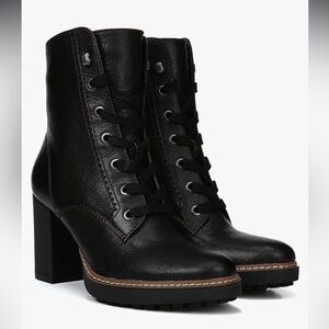 Naturalizer Black Leather Lace Up Callie Boots